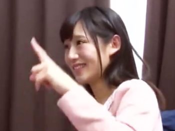 弟のパンツをひん剥いた痴女姉貴が中出し強要ｗお姉さん中出し近親相姦のエロ動画