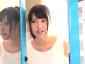 賞金の誘惑に負けMM号でパコられてしまう激カワ素人ｗ素人美少女ナンパの無料セックス動画