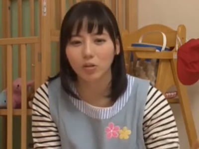 イケメン客にハッスルタイムで中出しさせるおっパブ嬢巨乳ギャル中出しのアダルト動画