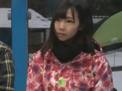 ゲレンデでナンパした素人マンコにたっぷり中出しｗ素人美少女中出しナンパのアダルトエロ動画