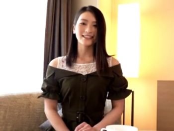 21歳でありえない色気を持つSS級素人美少女と濃密性交！素人美少女痴女のアダルトビデオ動画