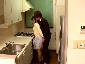 新居見学にきた若妻がもろタイプ！旦那の見ていないところで強制レイプ！人妻レイプのアダルト動画