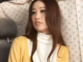 ガードの硬そうな素人妻を口説き落として中出しハメ撮り成功ｗ素人人妻中出しハメ撮りナンパのエロ動画