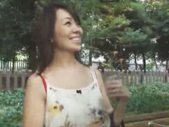 買い物帰りの奥様の汗ばんだ姿に興奮を抑えきれずに強制ハメ巨乳人妻ぶっかけ露出の無料エロ動画