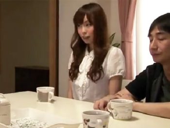 美人若妻が夫以外の他人チンポで容赦なくハメられるも快楽に負けて本気イキお姉さん人妻ぶっかけのエロ動画