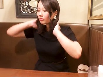 ムチムチボディがたまらないデカ乳輪お姉さんとの生々しいハメ撮り素人巨乳お姉さんハメ撮りのアダルト動画