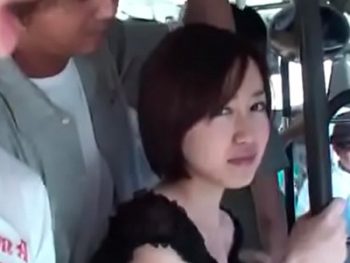 バス痴漢の相手が若者だったので最後まで堪能する巨乳美女ｗ巨乳お姉さん痴漢のセックス動画