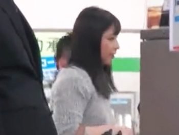 帰宅した所を2人組の強姦魔に襲われ中出しレイプでパコり倒される爆乳JD巨乳美少女中出しハメ撮りレイプ3PのAV無料動画