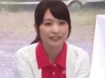 MM号で男女のチームワークを試すミニゲーム→発情してそのままガチハメ素人美少女お姉さんのアダルト動画