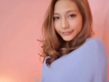 整ったルックスのギャル娘がエロいマンコに深々とチンポを咥え込むドスケベセックスお姉さんギャ...