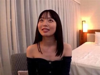 G〇T〇キャンペーンで東京きた素人をナンパ→彼氏と別れたばかりの美少女を傷心寝取り素人美少女ナンパのアダルト動画