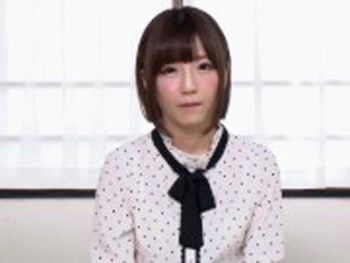 アイドル級に可愛い美少女に連続中出し美少女パイパン中出し3Pのエロ動画