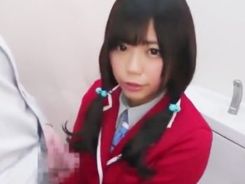 仲良し3人組の素人娘たちが賞金を賭けて中出しゲームに挑戦！素人お姉さん中出しの無料エロ動画