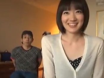 旦那を拘束→眼の前で他人との顔射セックスを見せつけるクソビッチ人妻素人痴女人妻顔射のエロ動画