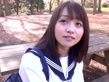 笑顔が超キュートなセーラー服JKちゃんの放課後エンコーバイト素人女子校生美少女のエロ動画