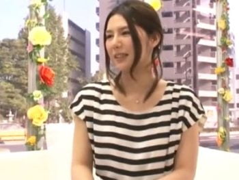 警戒心なくMM号に乗ってしまったお姉さんが当然のハメ展開でアクメ素人お姉さんのアダルト動画