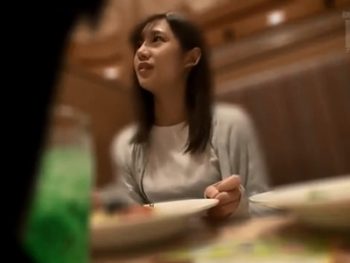 素人ナンパ→連れ込みパコの一部始終を盗撮した鬼畜男素人美少女ハメ撮りナンパ盗撮の無料アダルト動画