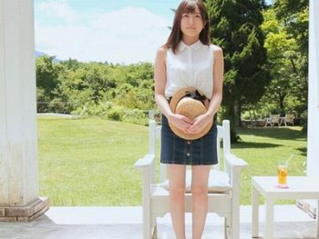 AV女優の中でもとびきり美巨乳な美少女が乳揺らしパコ！巨乳青空ひかりのAV無料動画