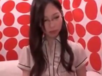 メガネクールなお姉さんが中出しセックスで野獣のような喘ぎ声を披露ｗ素人お姉さんめがね中出しのエロ動画