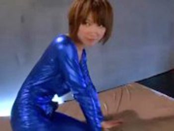 レオタード捜査官が3Pで激しく責められて生ハメ顔射お姉さんコスプレ顔射3Pのアダルト動画