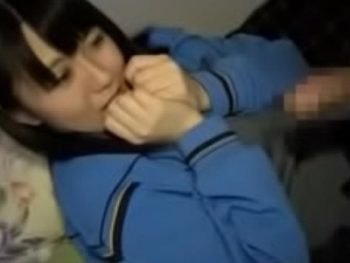 まだ発育途中の女子を首絞め調教→生意気マンコに問答無用の中出しハメ撮り素人女子校生美少女中出しハメ撮りのアダルト動画