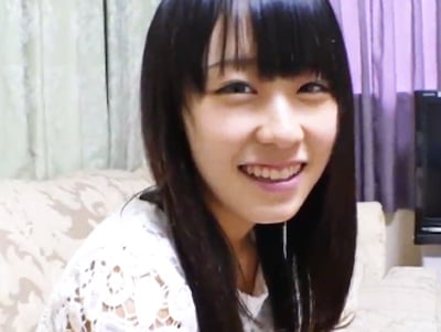 キモデブ男にのしかかりプレスで種付けされちゃうパイパン美少女美少女パイパン中出しハメ撮りのアダルトエロ動画