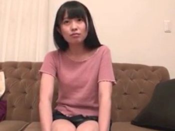 中イキを知らない素人美少女が体験した事のない鬼ピスで絶頂！素人美少女顔射ハメ撮りの無料エロ...