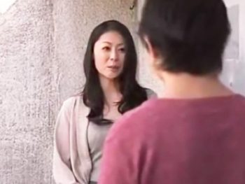 夫の会社の部下に自宅で犯されて感じてしまう美熟妻巨乳人妻熟女レイプのアダルト動画