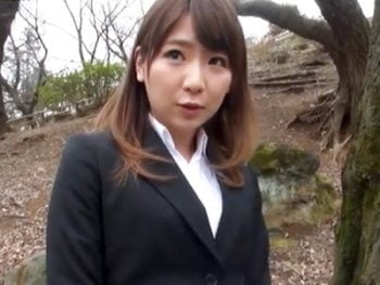 修学旅行の下見で相部屋になった教頭先生に犯され中出しされる美人教師女教師中出しハメ撮りレイプのアダルト動画