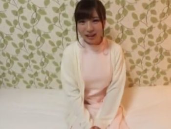 癒し系の雰囲気のお姉さんと朝まで濃厚プレイ素人お姉さん中出しの無料アダルト動画