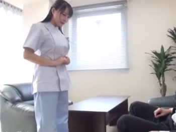 デカ乳な美女ナースが誠意を見せる為カラダを差し出し！巨乳お姉さん痴女看護婦顔射ぶっかけ乱交のAV無料動画