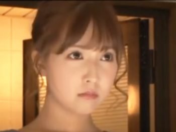 欲求不満美女が媚薬オイルマッサージで乳首でもイってしまう→チンポで連続絶頂ｗ巨乳美少女お姉さんマッサージのセクシー動画