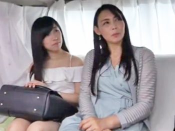 ナンパした親子をホテルに連れ込み仲良く3Ｐ素人美少女人妻中出しハメ撮りナンパ3Pの無料エロ動画