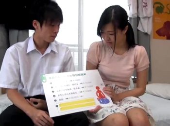 巨乳JDカテキョを騙して…教え子を中出し筆おろし！巨乳素人家庭教師童貞中出し盗撮の無料エロ動画