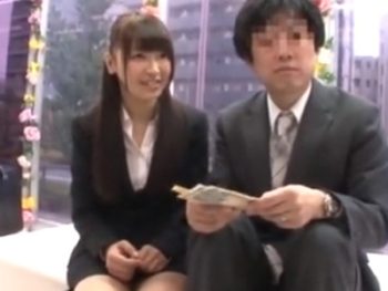 諭吉に目が眩んで会社の上司とパコっちゃったOLさんｗ素人お姉さんOLのエロ動画