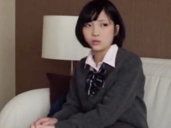 チャリでぶつかってきたJKを脅してレイプする当たり屋巨乳女子校生美少女レイプのエロ動画