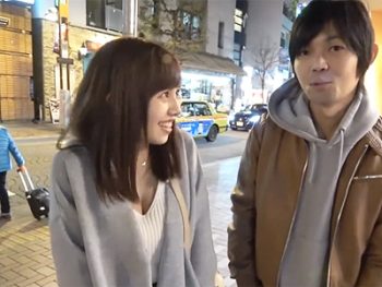 ぐうカワ素人20歳娘に友達とエロミッションやってもらって発情パコ誘発ｗ素人美少女痴女ハメ撮りのエロ動画