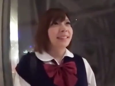 ネットの某掲示板で知り合った童顔JKとホテルパコでザーメン中出し女子校生美少女中出しのアダルト動画