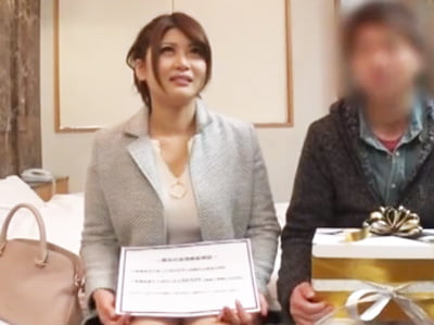 ヤったら賞金貰えるエロ企画で結局3発も生ハメ中出ししちゃう同じサークルの男女ｗ巨乳素人美少女中出し盗撮のアダルトエロ動画