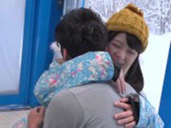 角オナ中にやってきた宅配業者→ムラムラが収まらず誘惑SEX痴女人妻オナニーのアダルトエロ動画