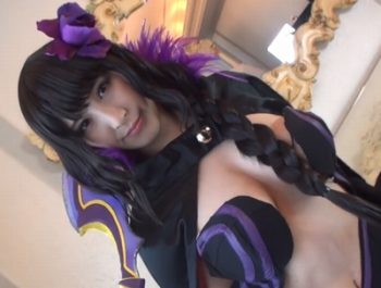 実物よりも乳デカ！リゼ■・エ〇ザコスの爆乳レイヤーとオフパコ三昧巨乳美少女コスプレハメ撮りのアダルト動画