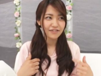 清楚なJDにインタビューしていきなりデカマラ見せてマンぐり返し挿入ｗ素人美少女のアダルト動画