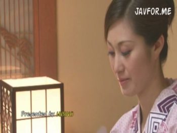 淑女の白肌が赤く染まり固い肉棒を求め始める素人お姉さん痴女人妻の無料エロ動画