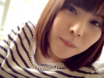 専門学校に通う今時風の美少女とホテルでハメ撮り巨乳素人美少女お姉さん顔射ハメ撮りフェラのエロ動画