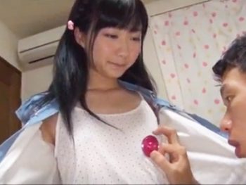 ぐうカワ妹とお医者さんごっこからの近親生パコする変態兄！美少女妹痴女ハメ撮り近親相姦のアダルトエロ動画