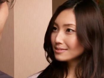 旦那を喜ばせるために義父とSEX特訓して義父チンポにはまってしまう妻ｗお姉さん痴女人妻顔射の無料エロ動画