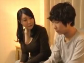 メガネの似合う美少女JKが教員チンポを強制フェラ抜き女子校生美少女フェラのアダルト動画