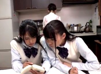 年頃の姉妹が義父に完全洗脳される！母親の居ない間に極上姉妹と思うがまま3P近親相姦女子校生...