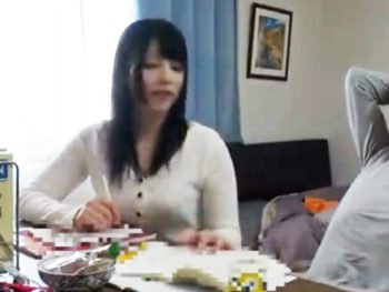 ストレス解消に中出しされレイプ盗撮される家庭教師家庭教師中出しレイプ上原亜衣の無料エロ動画