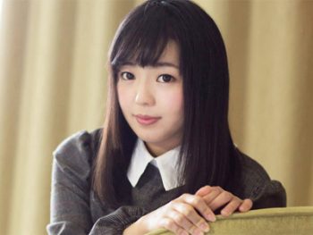 元アイドル研究生がちっぱいを微動させて初々しく喘ぎながら赤面イキ！美少女のアダルト動画